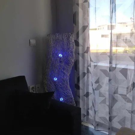 Cosy Living 5 *